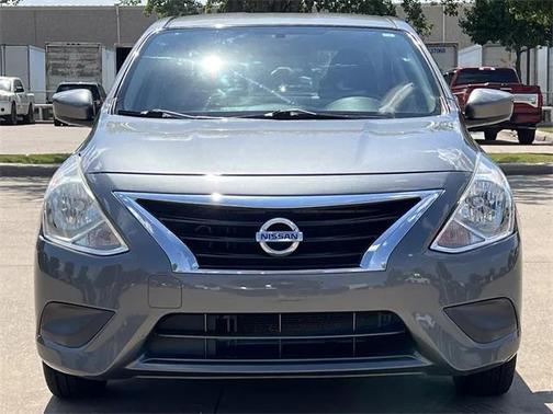 2018 Nissan Versa 1.6 S+