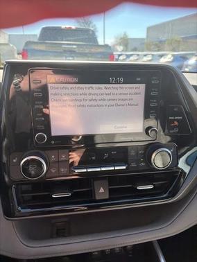 2020 Toyota Highlander Hybrid XLE