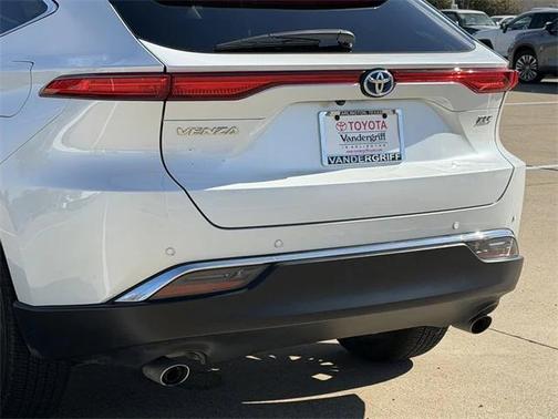 2024 Toyota Venza XLE