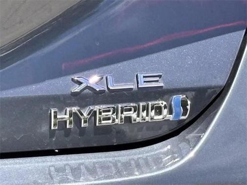 2021 Toyota Avalon Hybrid XLE Plus