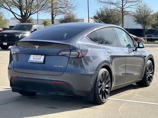 2023 Tesla Model Y Performance Dual Motor All-Wheel Drive