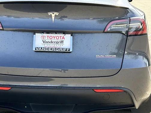 2023 Tesla Model Y Performance Dual Motor All-Wheel Drive