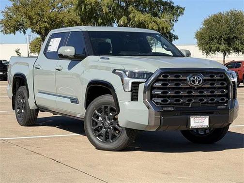 2026 Toyota Tundra Hybrid Platinum