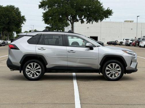 Silver Sky 2024 Toyota RAV4 XLE Premium
