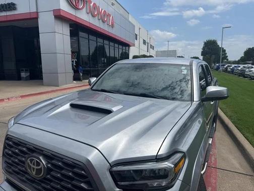 2021 Toyota Tacoma TRD Sport