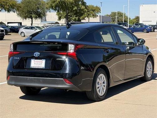 2021 Toyota Prius XLE