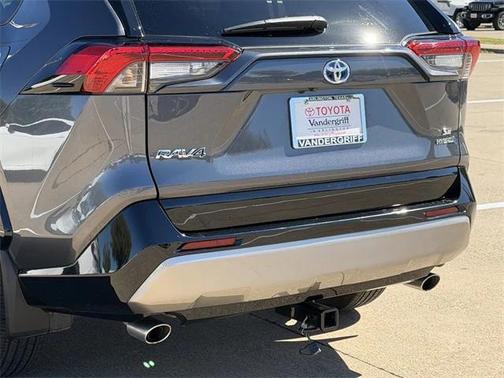 2024 Toyota RAV4 Hybrid SE