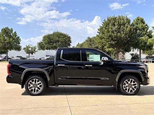 2025 Toyota Tundra Hybrid 1794 Edition