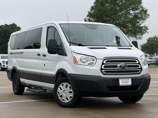Oxford White 2019 Ford Transit-350 XLT