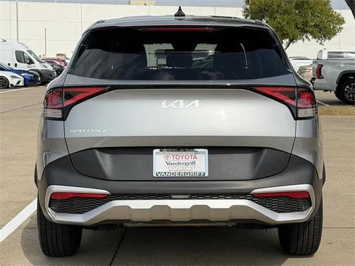 2024 Kia Sportage LX