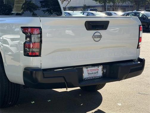 2024 Nissan Frontier S