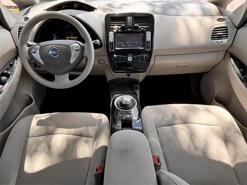 2011 Nissan Leaf SL