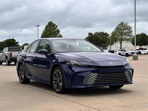 2025 Toyota Camry XLE
