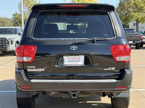 2006 Toyota Sequoia SR5