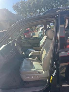 2006 Toyota Sequoia SR5