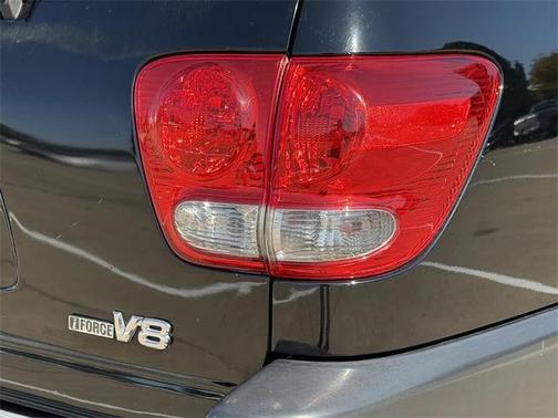 2006 Toyota Sequoia SR5