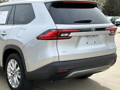 2024 Toyota Grand Highlander Platinum
