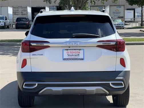 2023 Kia Seltos S