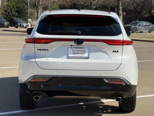 2024 Toyota Venza Nightshade Edition