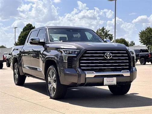 2023 Toyota Tundra Hybrid Capstone