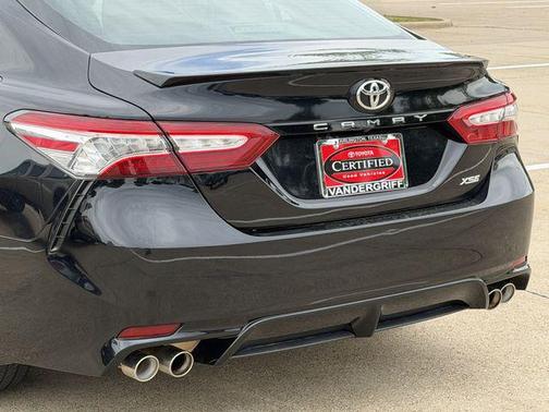 Midnight Black Metallic 2020 Toyota Camry XSE