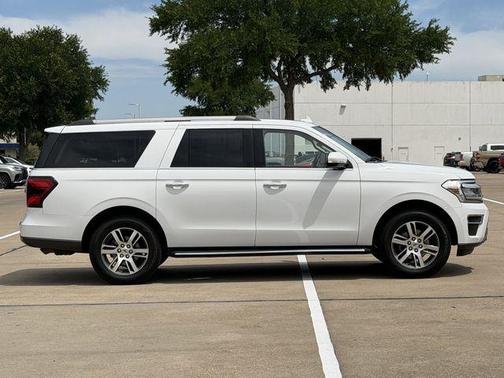 Oxford White 2022 Ford Expedition Max Limited
