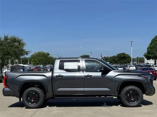 2025 Toyota Tundra Hybrid TRD Pro
