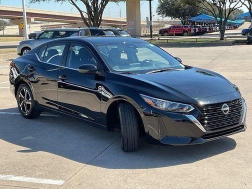 Super Black 2025 Nissan Sentra SV