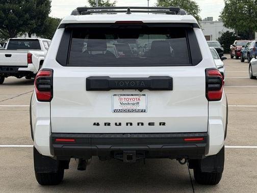 Ice Cap 2025 Toyota 4Runner SR5
