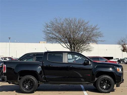 2022 GMC Canyon AT4