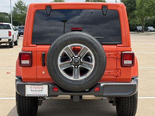 Punkn 2020 Jeep Wrangler Unlimited Sahara