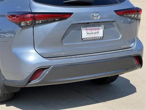 2023 Toyota Highlander Limited