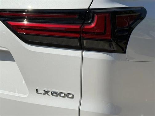 2024 Lexus LX 600 Luxury