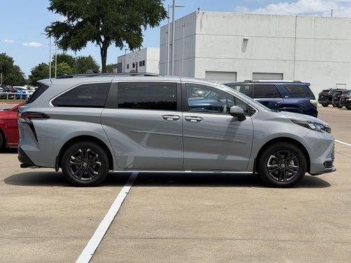 Cement 2024 Toyota Sienna Woodland Edition