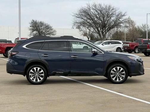 2023 Subaru Outback Touring XT