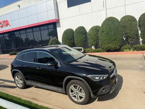 2021 Mercedes-Benz GLA 250 Base 4MATIC