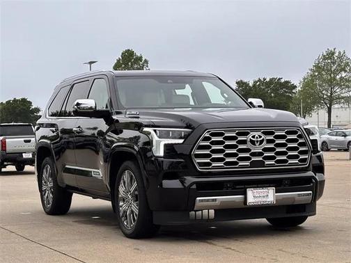 2024 Toyota Sequoia Base