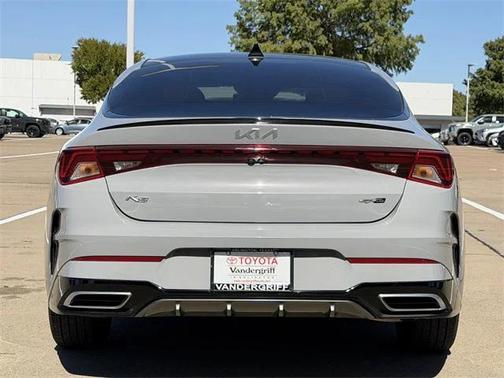 2022 Kia K5 GT-Line