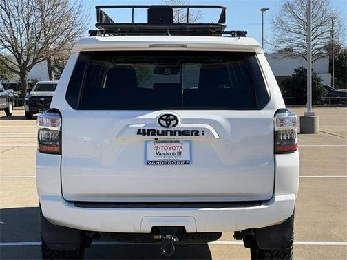 2022 Toyota 4Runner SR5 Premium