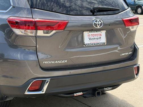 Predawn Gray Mica 2018 Toyota Highlander Limited