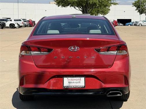 2018 Hyundai SONATA SEL
