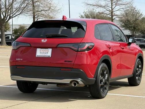 2025 Honda HR-V 2WD Sport