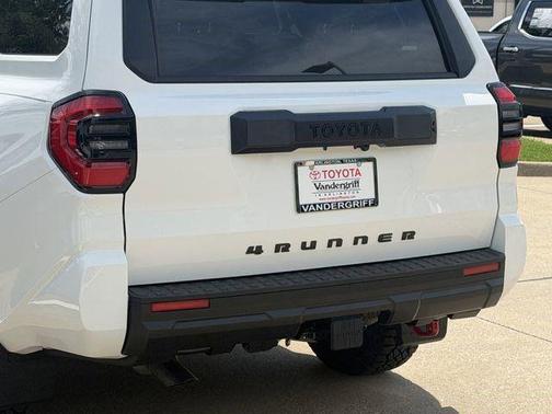 Ice Cap 2026 Toyota 4Runner SR5