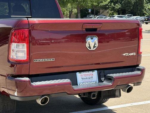 Delmonico Red Pearlcoat 2019 RAM 1500 Big Horn