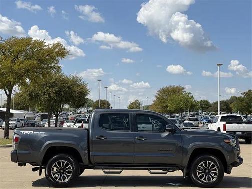 2022 Toyota Tacoma TRD Sport