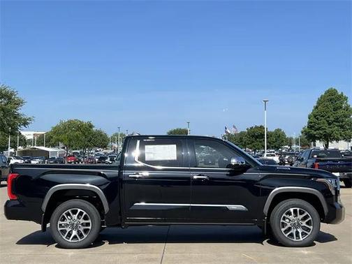 2025 Toyota Tundra Hybrid 1794 Edition