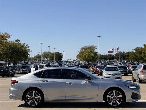 2025 Acura TLX Technology