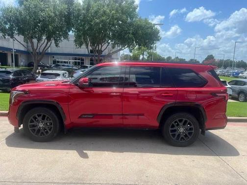 2023 Toyota Sequoia Platinum