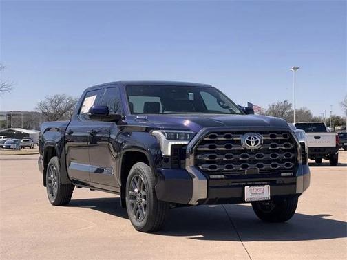 2025 Toyota Tundra Hybrid Platinum