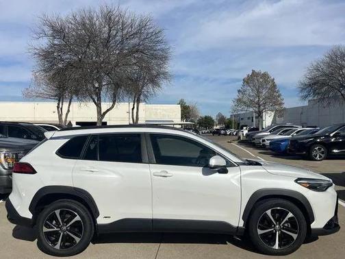 2023 Toyota Corolla Hybrid SE